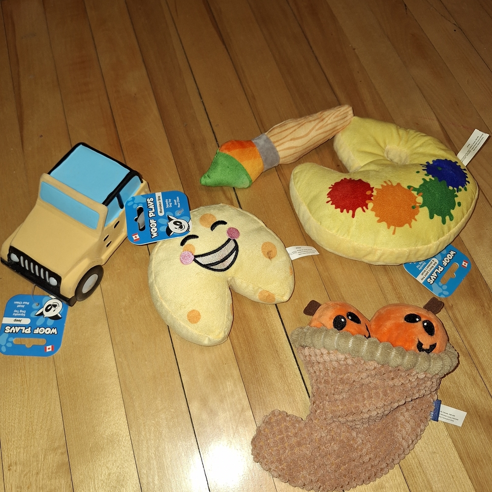 4 Plush Dog Toys By WOOF PLAYS